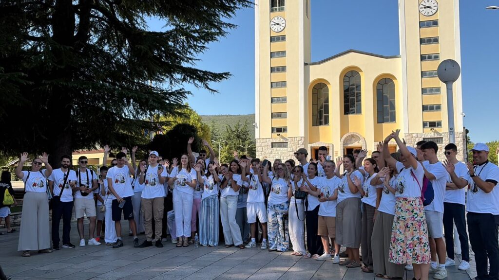 MLADI IZ NAŠE ŽUPE SUDJELOVALI SU NA MLADIFESTU U MEĐUGORJU